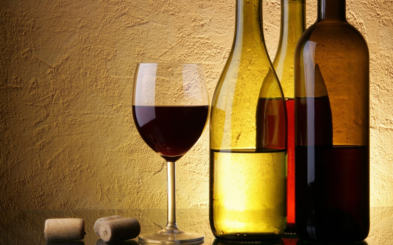 Bottles of Wine - Bed & breakfasts & inns of Colorado Association