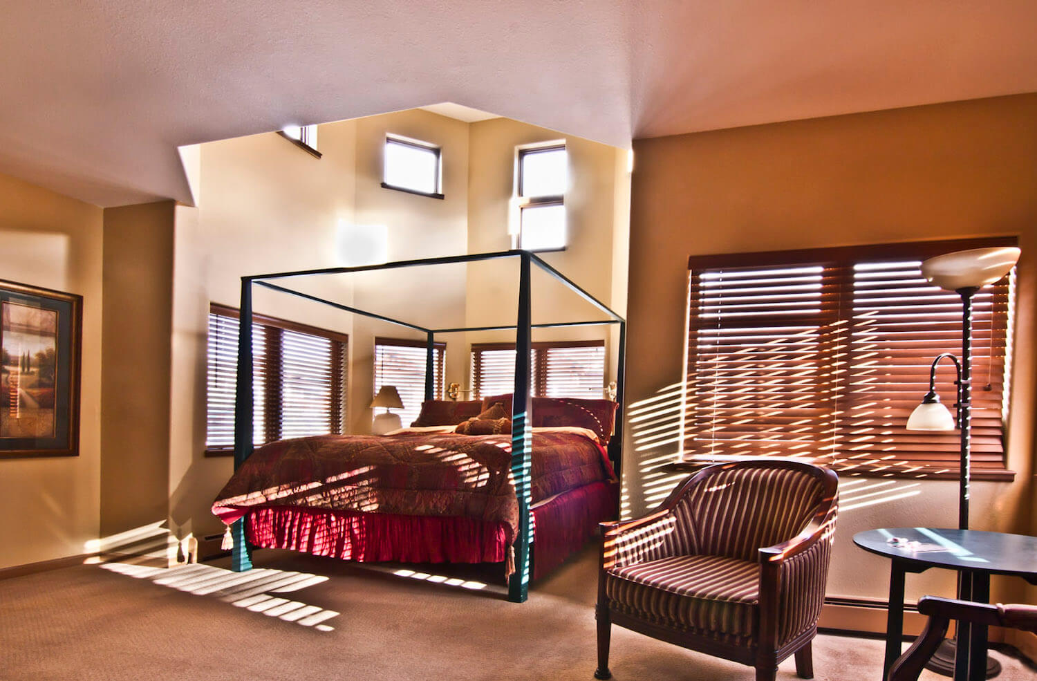 Frisco Inn Room 207 - Bed & breakfasts & inns of Colorado Association