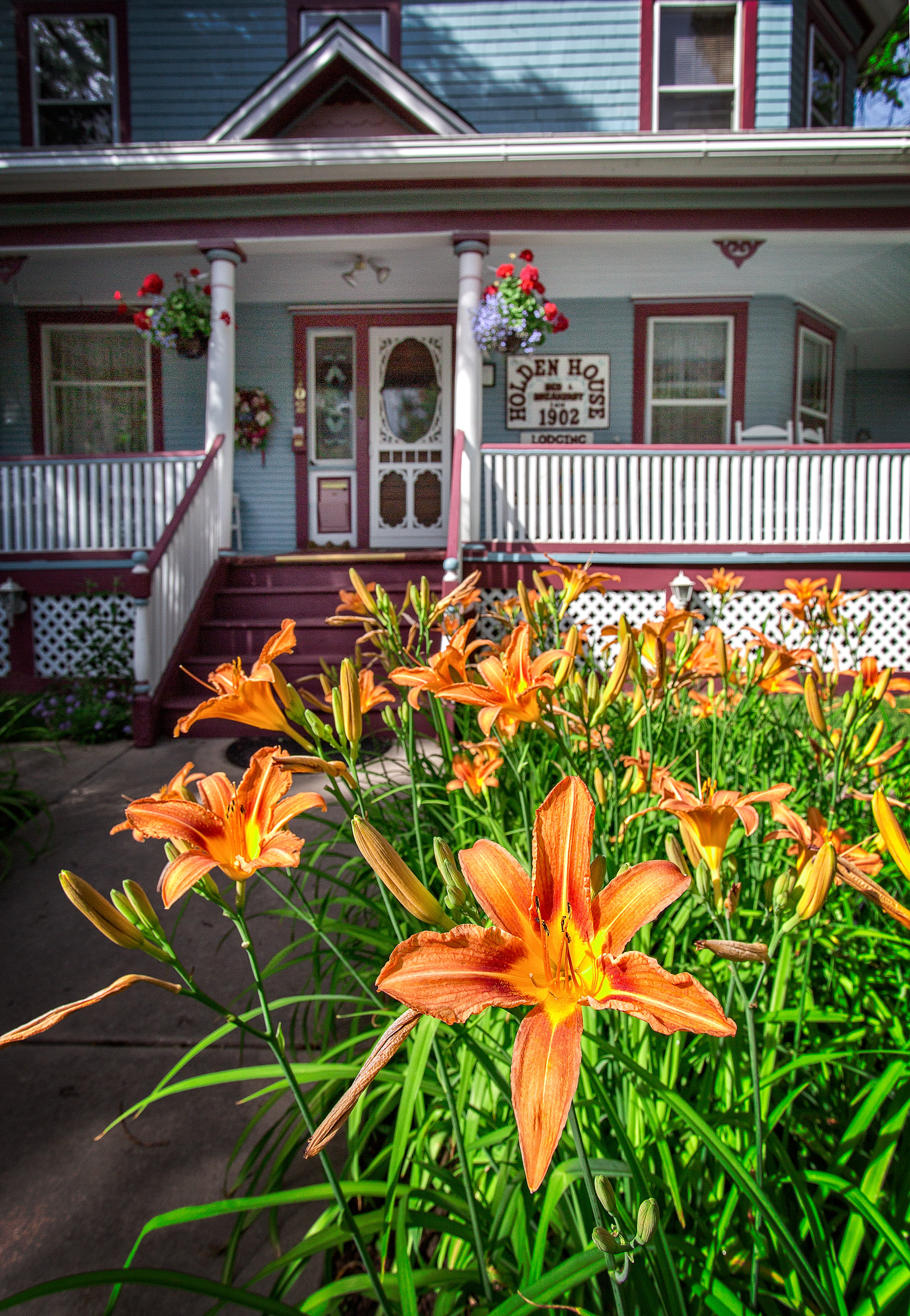 Holden House 1902 Bed & Breakfast Inn - Bed & Breakfast Innkeepers of Colorado Association