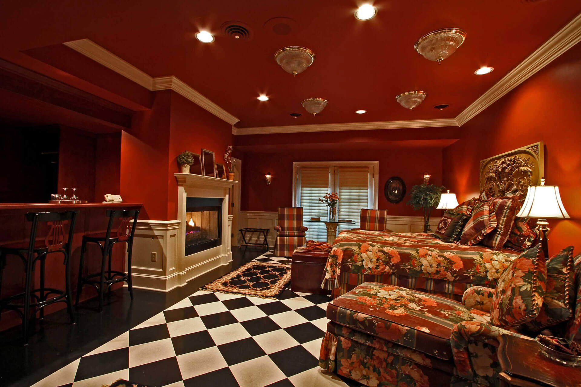 Claremont Room with Fireplace - Bed & breakfasts & inns of Colorado Association