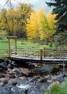 Fall Four Mile Creek BB Northwest - Bed & breakfasts & inns of Colorado Association